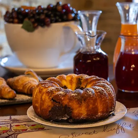 E Maneggio Poggio Leone مزرعة للإقامة *