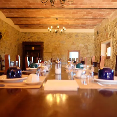 E Maneggio Poggio Leone * غامباسي تيرمي